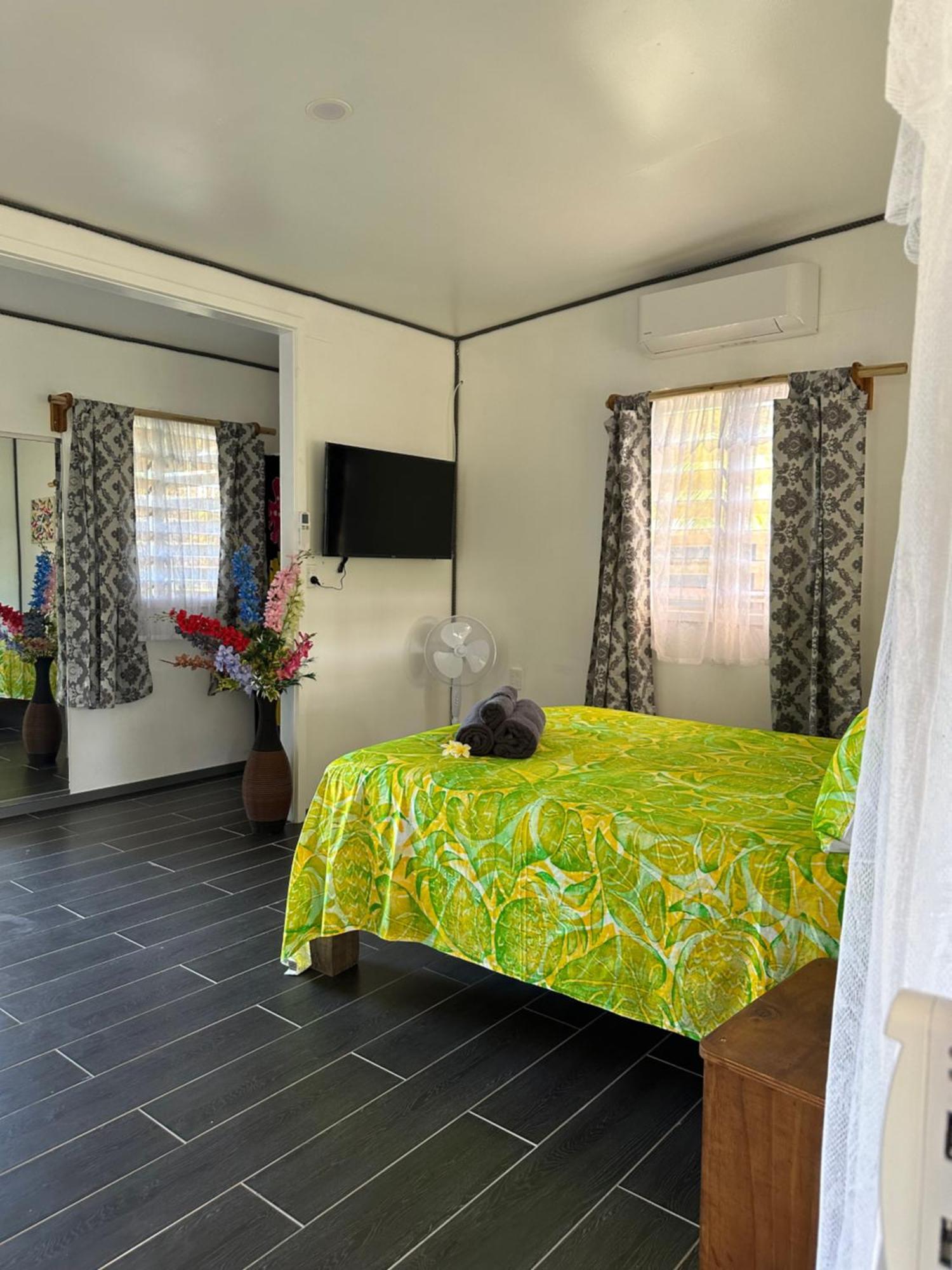 Villa Rangiriri Vacay Unit 2 Arutanga Exterior foto